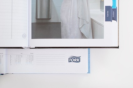 Kalendarz książkowy z indywidualną wyklejką reklamową
